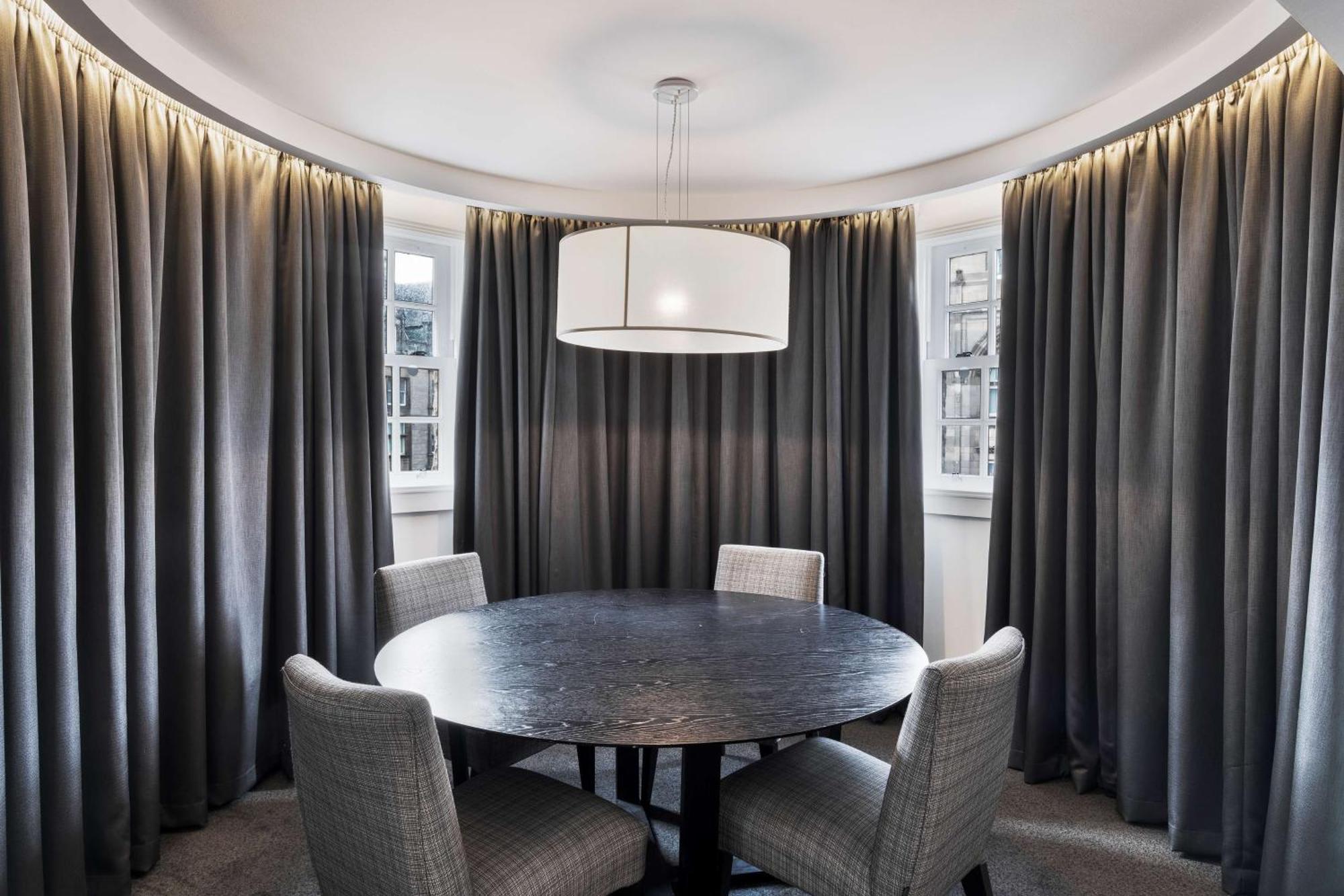 Radisson Blu Hotel, Edinburgh City Centre Ngoại thất bức ảnh