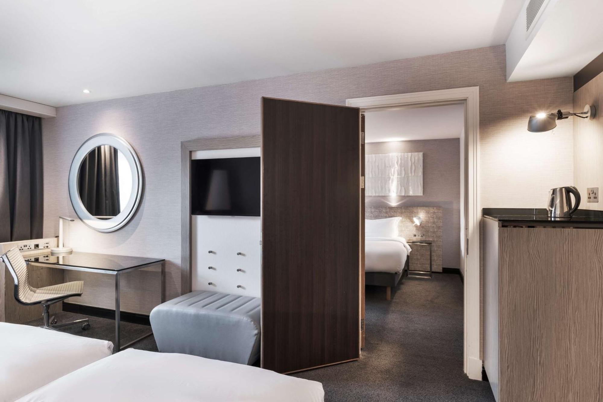 Radisson Blu Hotel, Edinburgh City Centre Ngoại thất bức ảnh