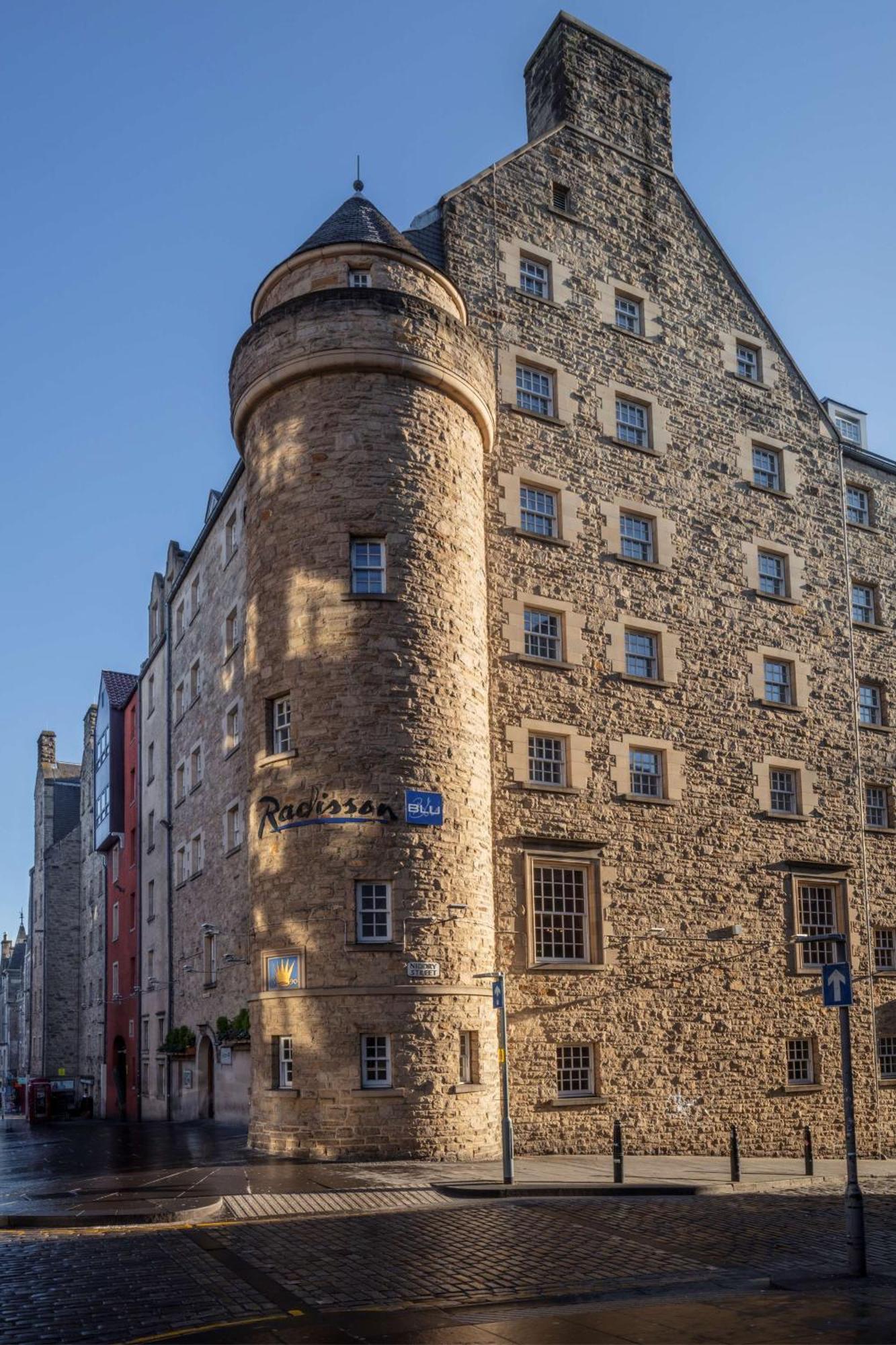 Radisson Blu Hotel, Edinburgh City Centre Ngoại thất bức ảnh