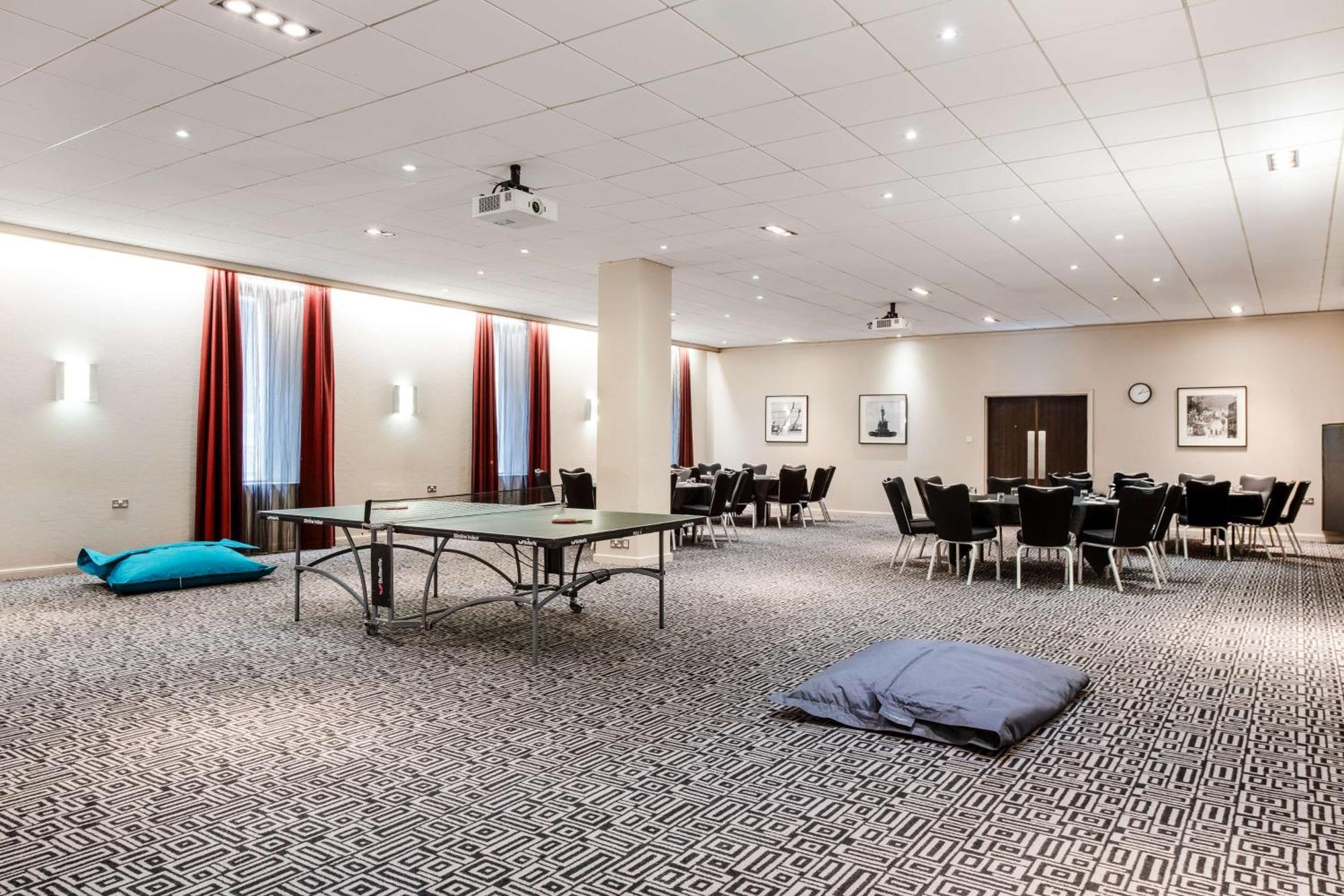 Radisson Blu Hotel, Edinburgh City Centre Ngoại thất bức ảnh